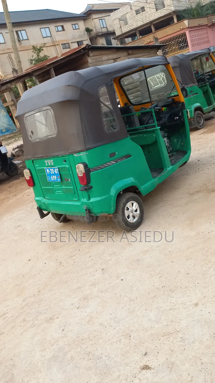 TVS King Deluxe Plus iTouch Start 2020 Green
