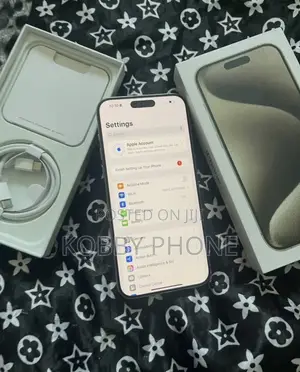 Apple iPhone 15 Pro Max 256 GB Silver