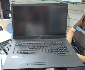 Laptop Asus ROG Strix G17 16GB Intel Core i7 SSD 1T