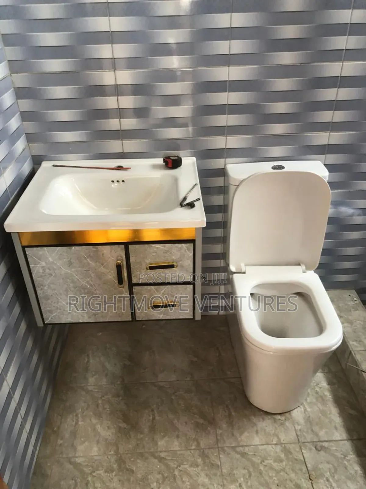 4bdrm Duplex in Takoradi for sale