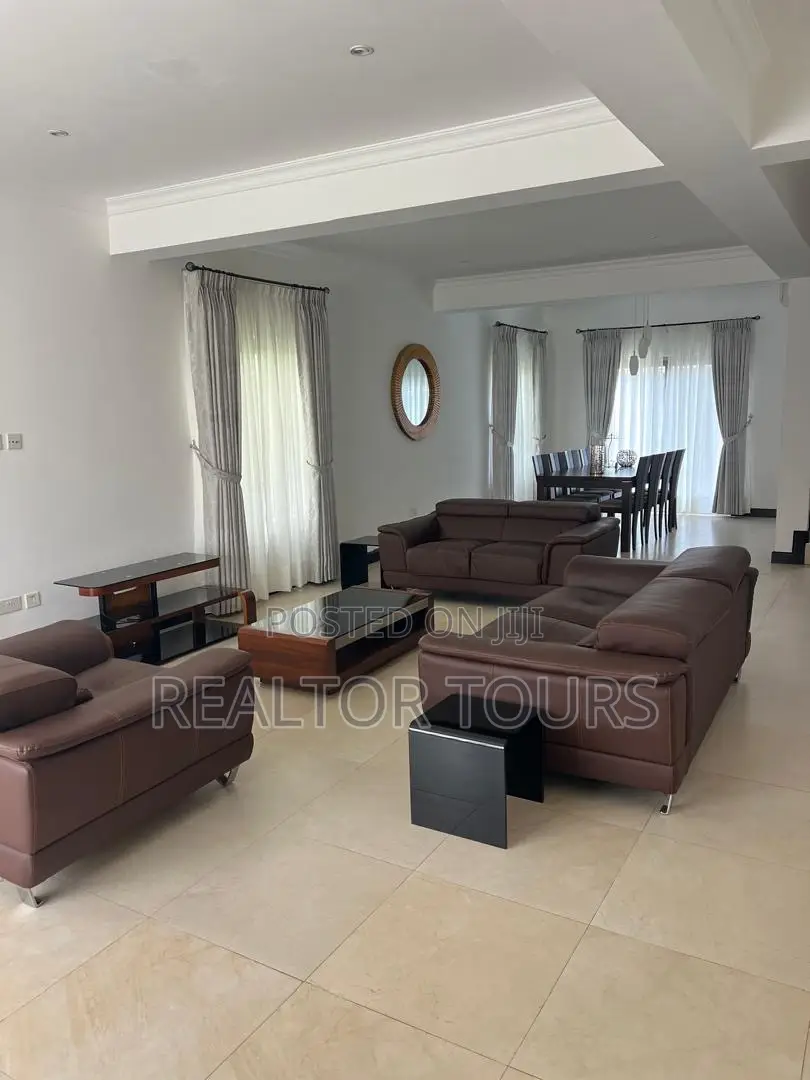 Furnished 4bdrm Townhouse / Terrace in Airport Residential Area