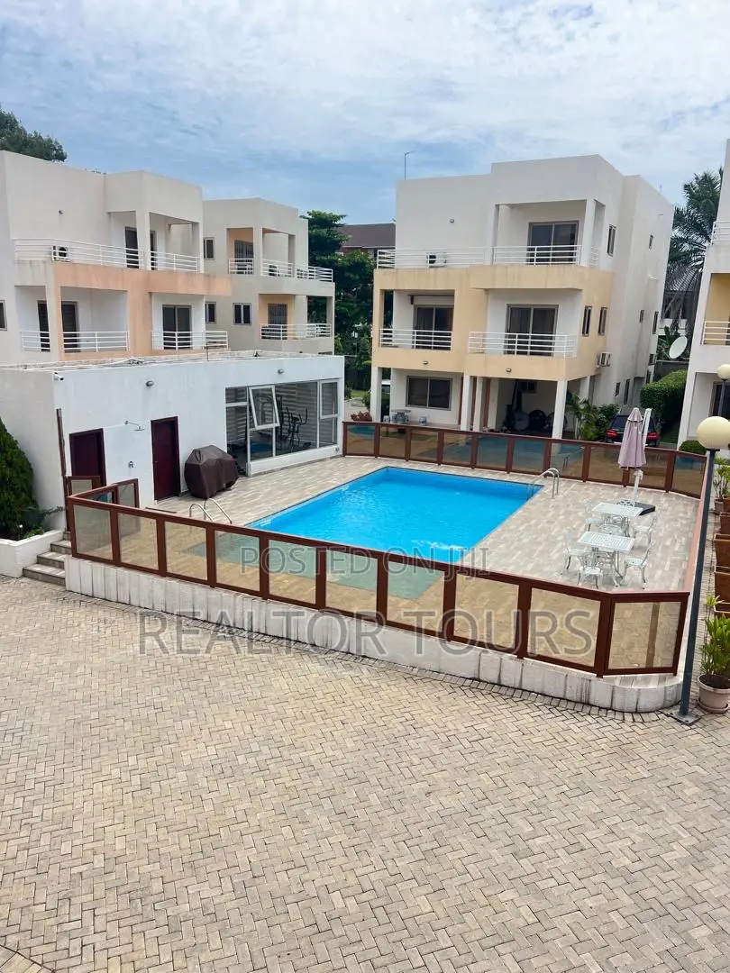 Furnished 4bdrm Townhouse / Terrace in Airport Residential Area