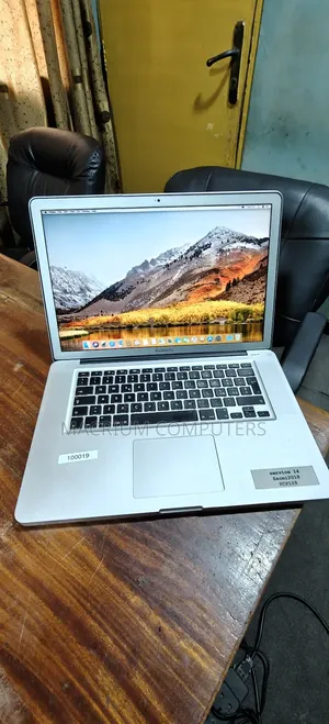 Laptop Apple MacBook Pro 2012 8GB Intel Core I7 SSD 512GB