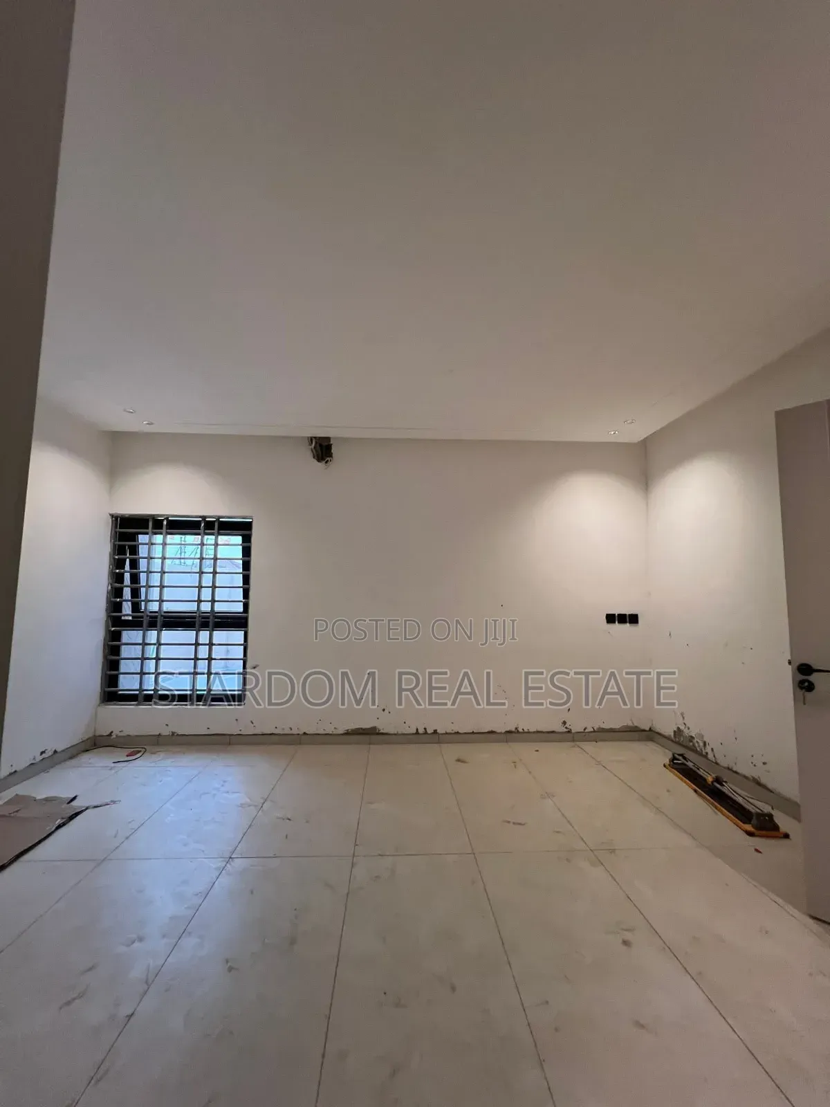 3bdrm Bungalow in East Legon Hills for sale