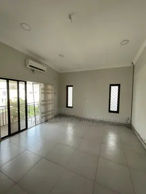 6 Rooms Office Space Labone