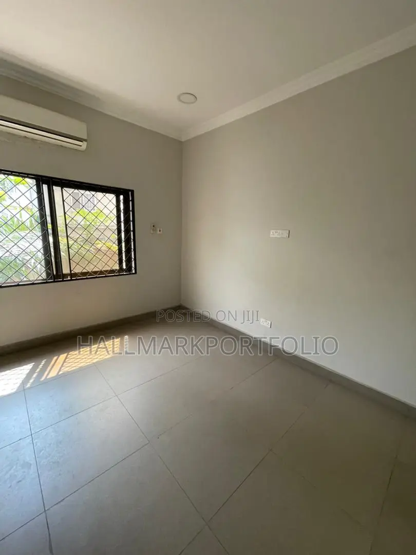 6 Rooms Office Space Labone