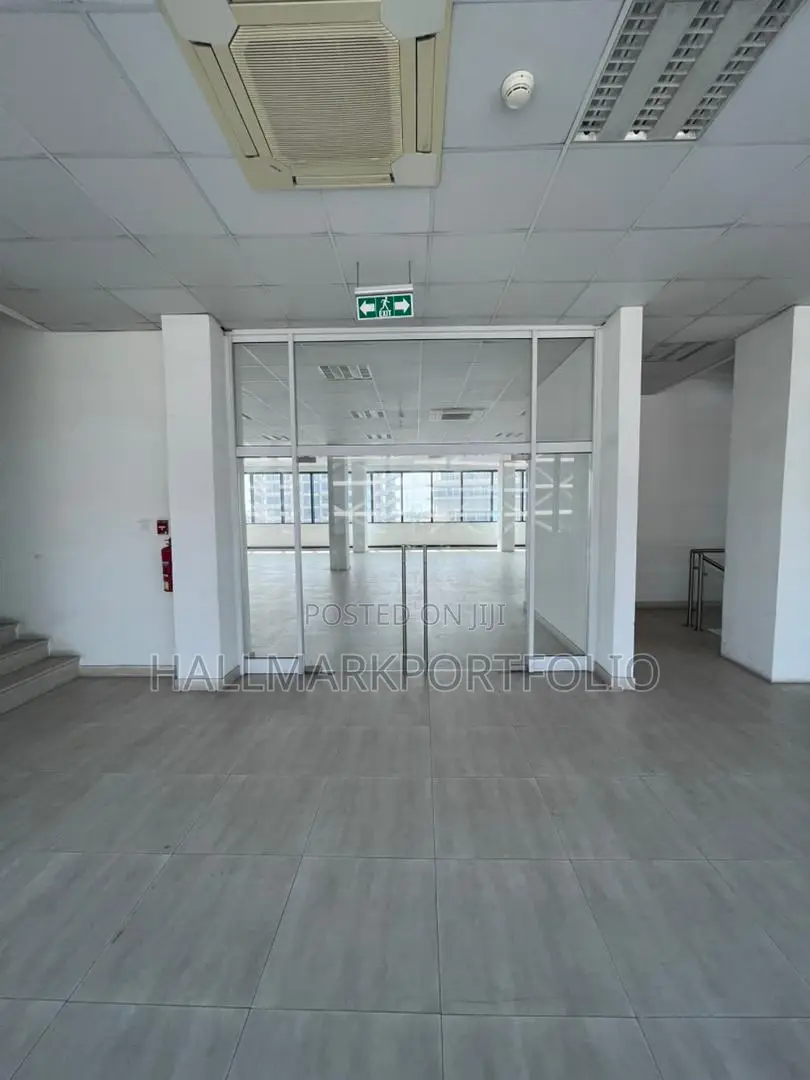 350sqm Office Space Airport City