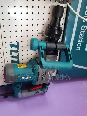Total 1300w Demolition Breaker