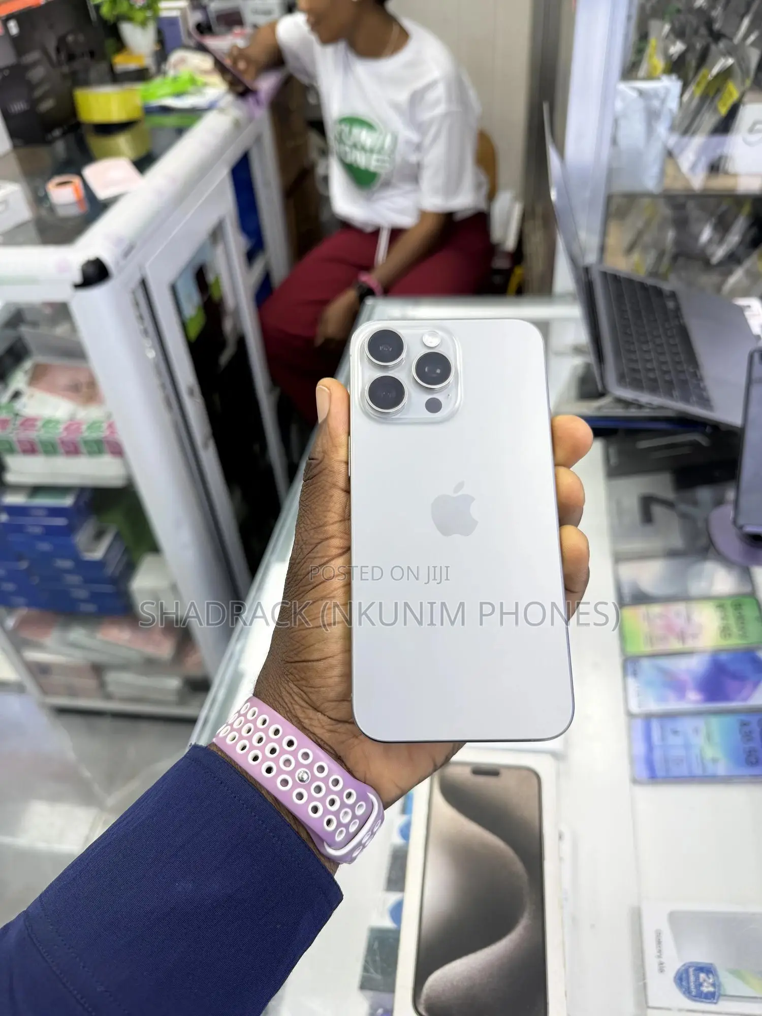 Apple iPhone 15 Pro Max 512 GB Gray