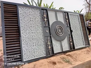 Fence Wall Gate , Knust