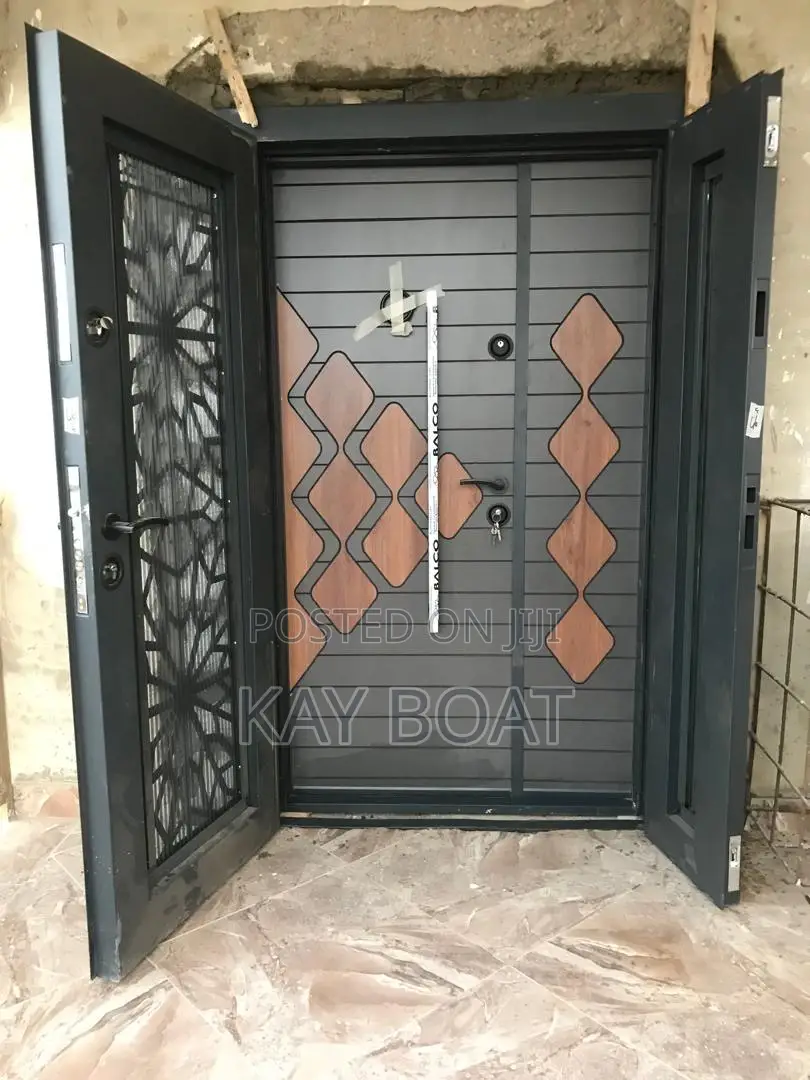 Heavy Duty Door in Door