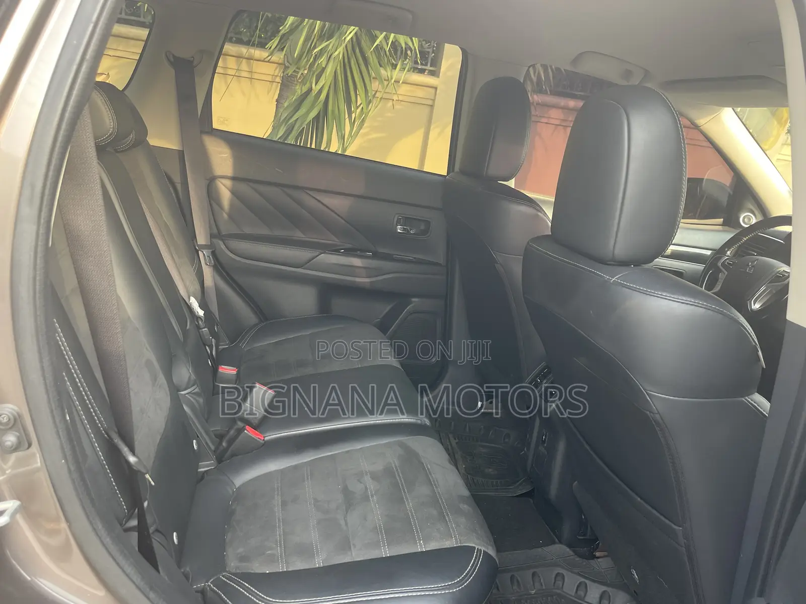 Mitsubishi Outlander PHEV 2019 Gray