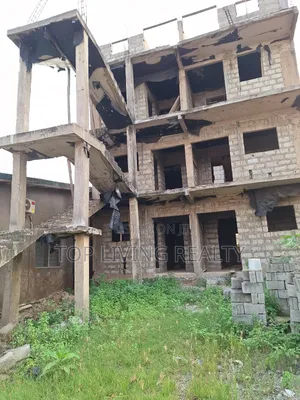 1bdrm Apartment in School Junction, Ashaley Botwe for sale