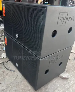Ev (Electro-Voice) Double Bass Speaker (Subwoofer).