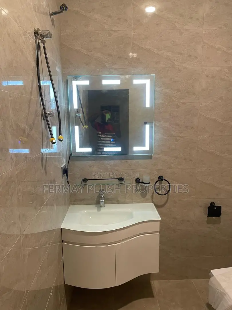 4bdrm House in Airport Residential for sale
