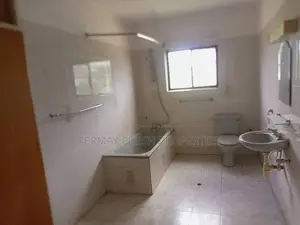 4bdrm House in Airport Residential for sale