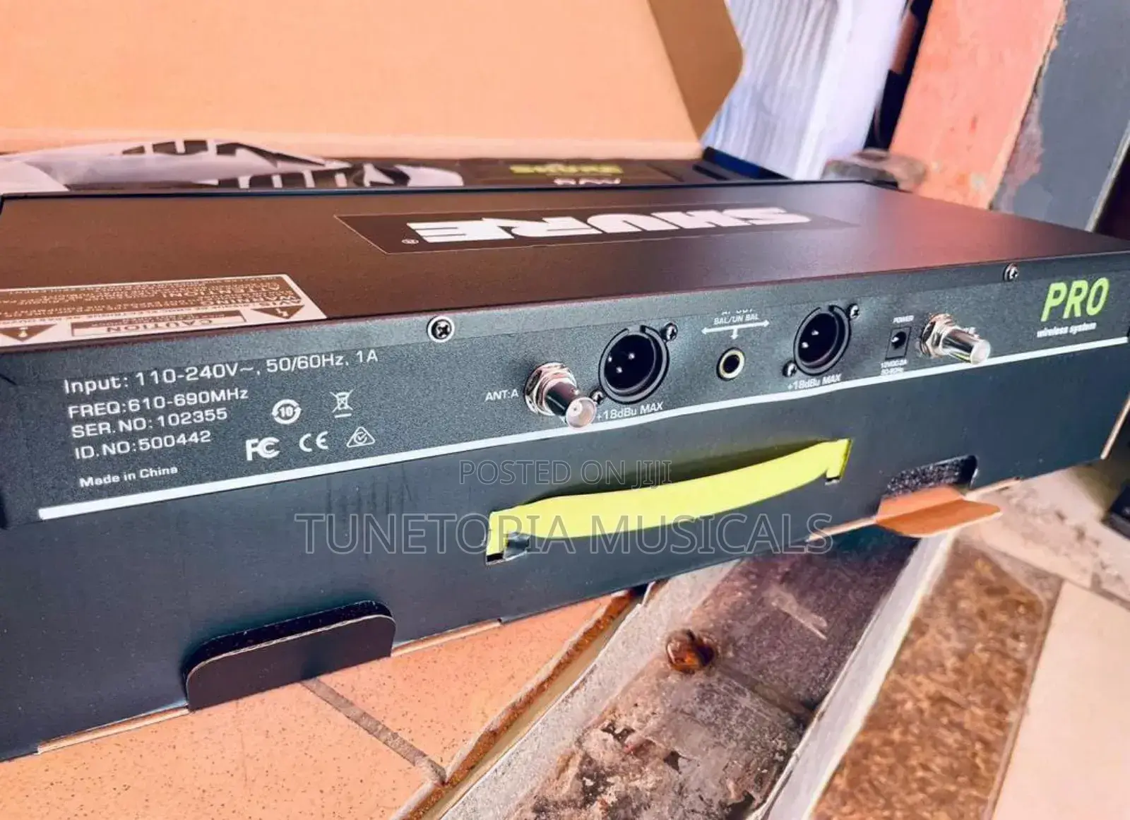 Shure Blx 388 2in1 Professional Wireless Microphone