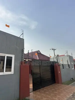 3bdrm House in Mr Dennis Estates, Boundary Road Area for sale