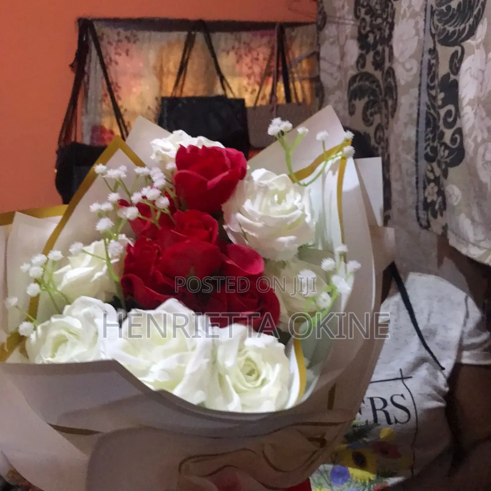 Flower L Bouquet