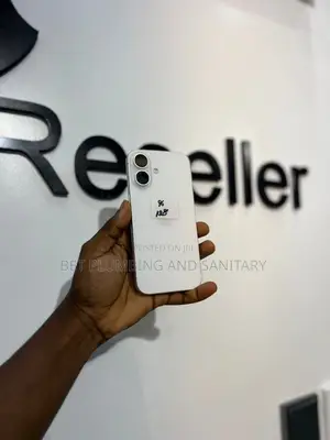 Apple iPhone 16 128 GB Gray