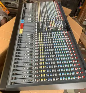 Allen & Heath Gl2400 32channel Professional Mixer