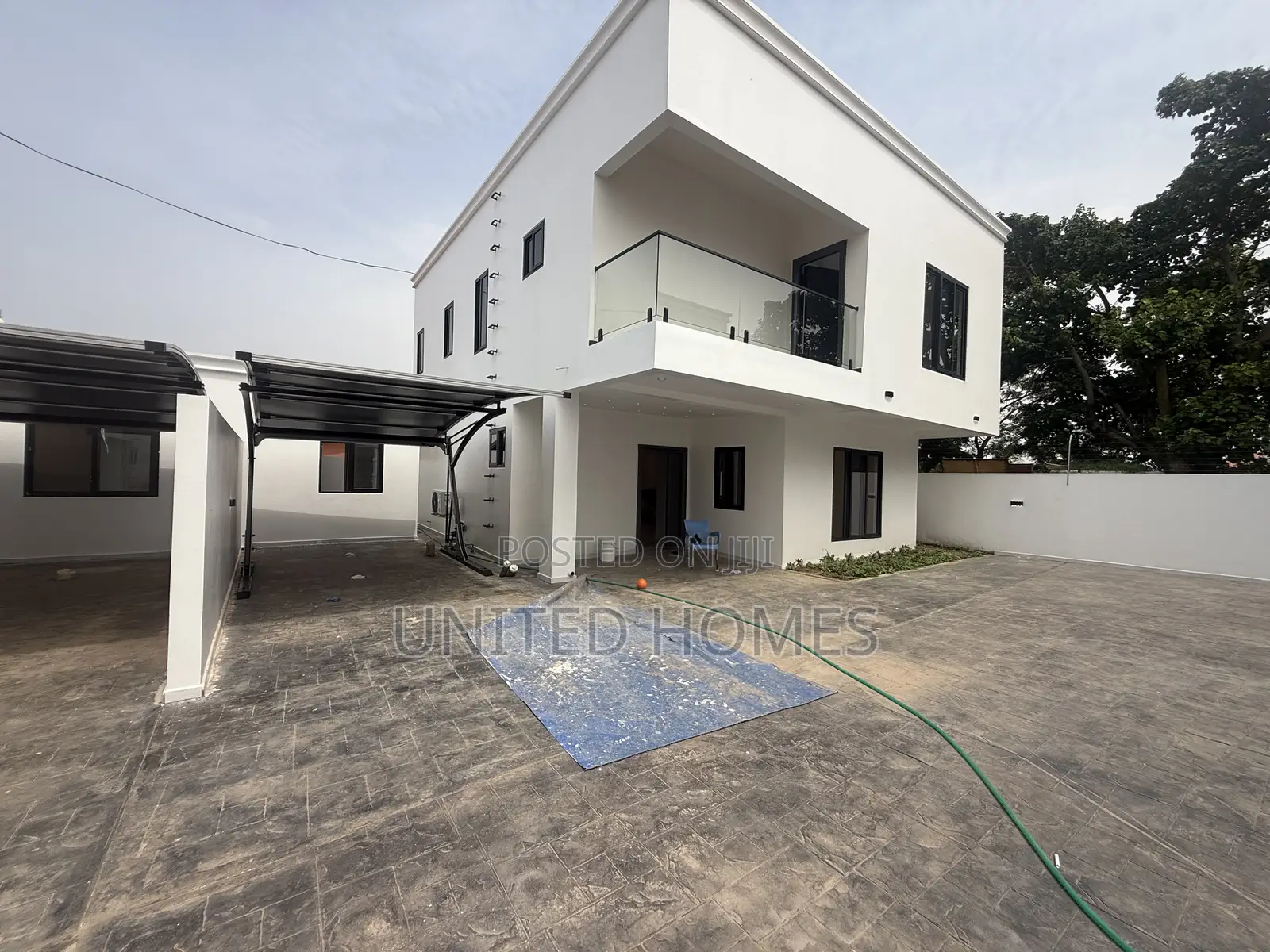 4bdrm House in East Legon for sale