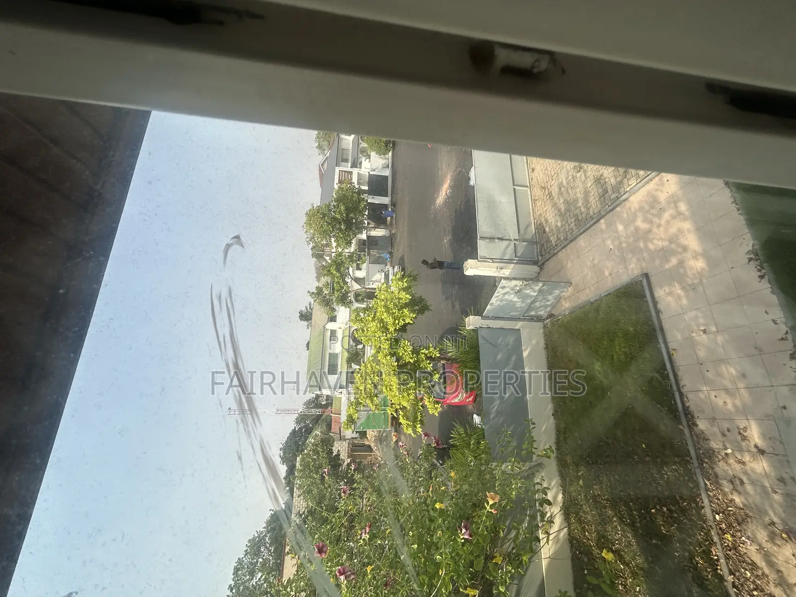 4bdrm House in Big Disu Realty, Cantonments for rent