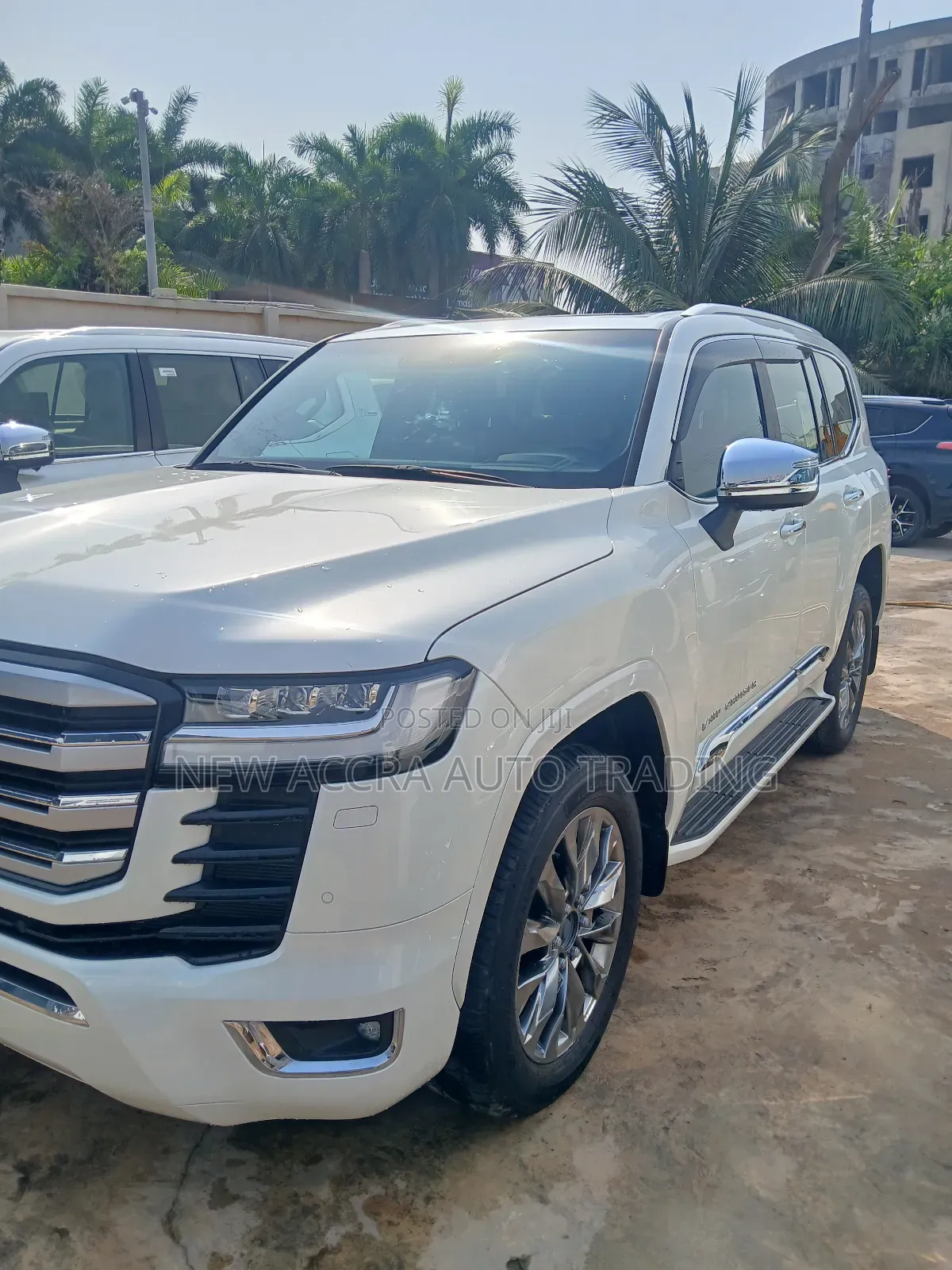 New Toyota Land Cruiser LC300 2024 White