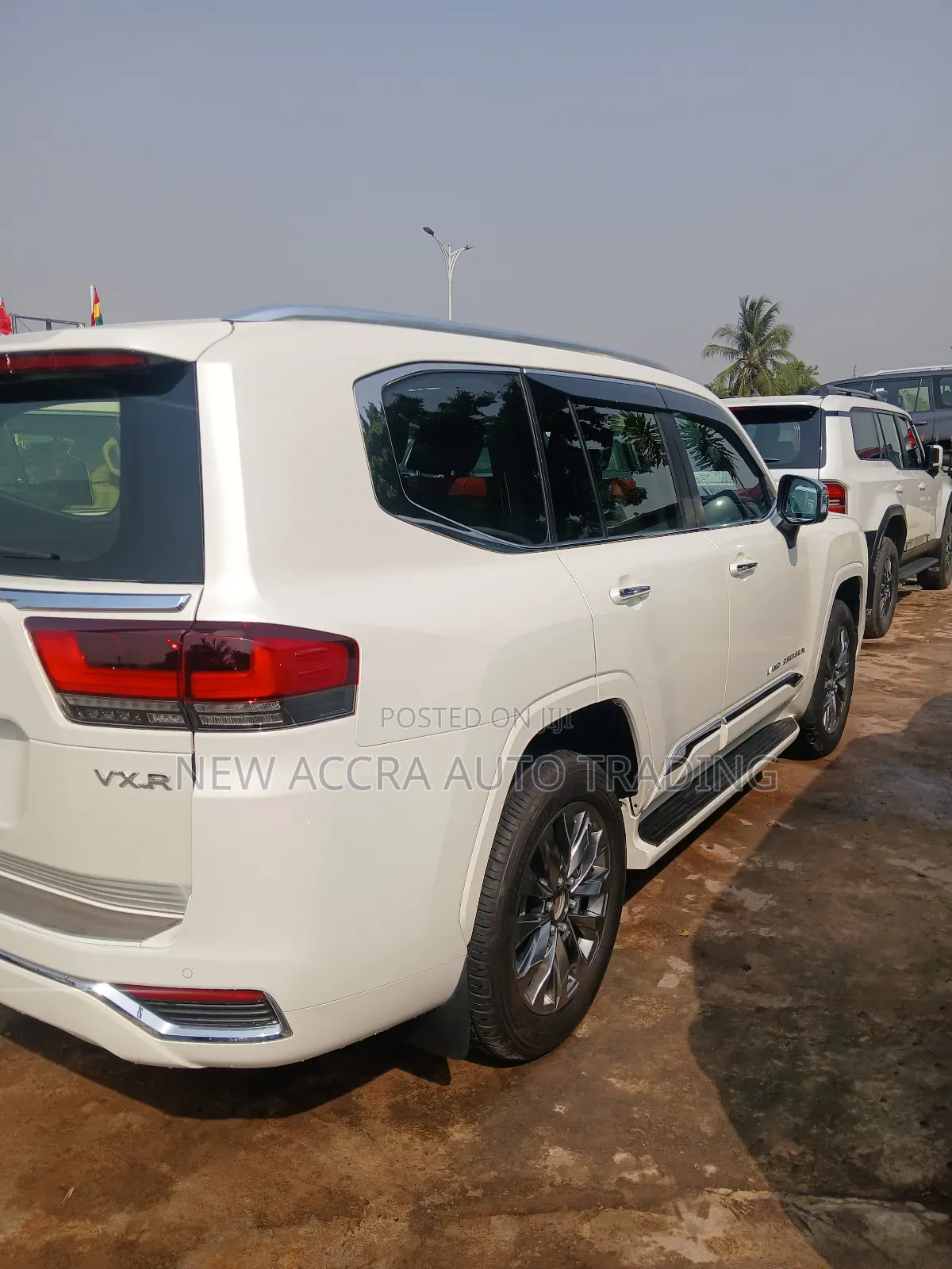 New Toyota Land Cruiser LC300 2024 White