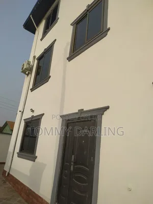 Professional Painter for Interior and Exterior Painting