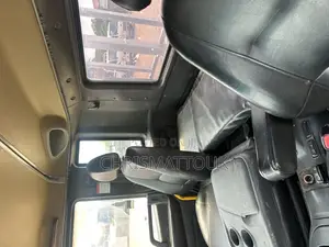 Hyundai Hd78 Gold (Mega Cab)