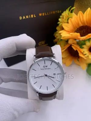 Daniel Wellington Leather Watches