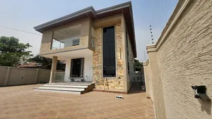 4bdrm Duplex in Rightkey, Kumasi Metropolitan for sale