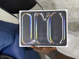 New Apple iPad Pro 13 (2025) 256 GB Black