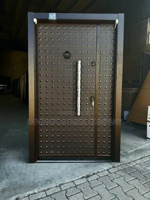 Quality Elegant Security Doors With Handles