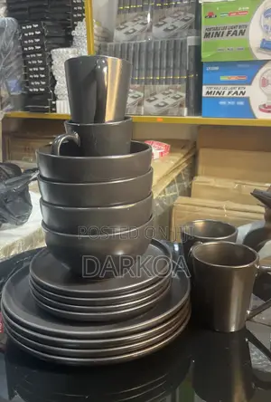 16pcs Black Ceramic Dinner Set