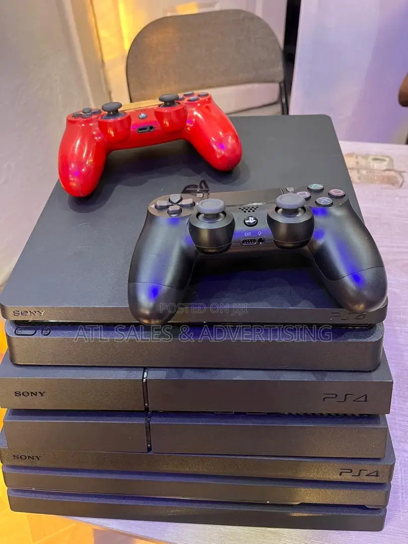 Playstation 4 Pro Ps4 With 10 Games Installed