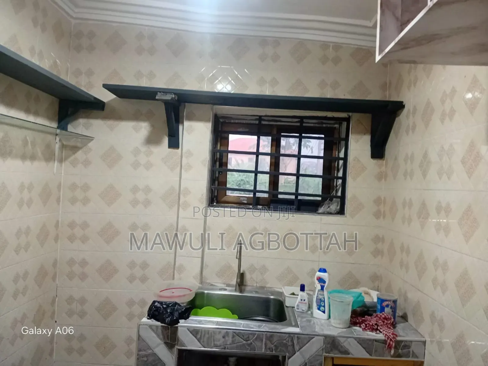 1bdrm House in Auntie Aku for rent