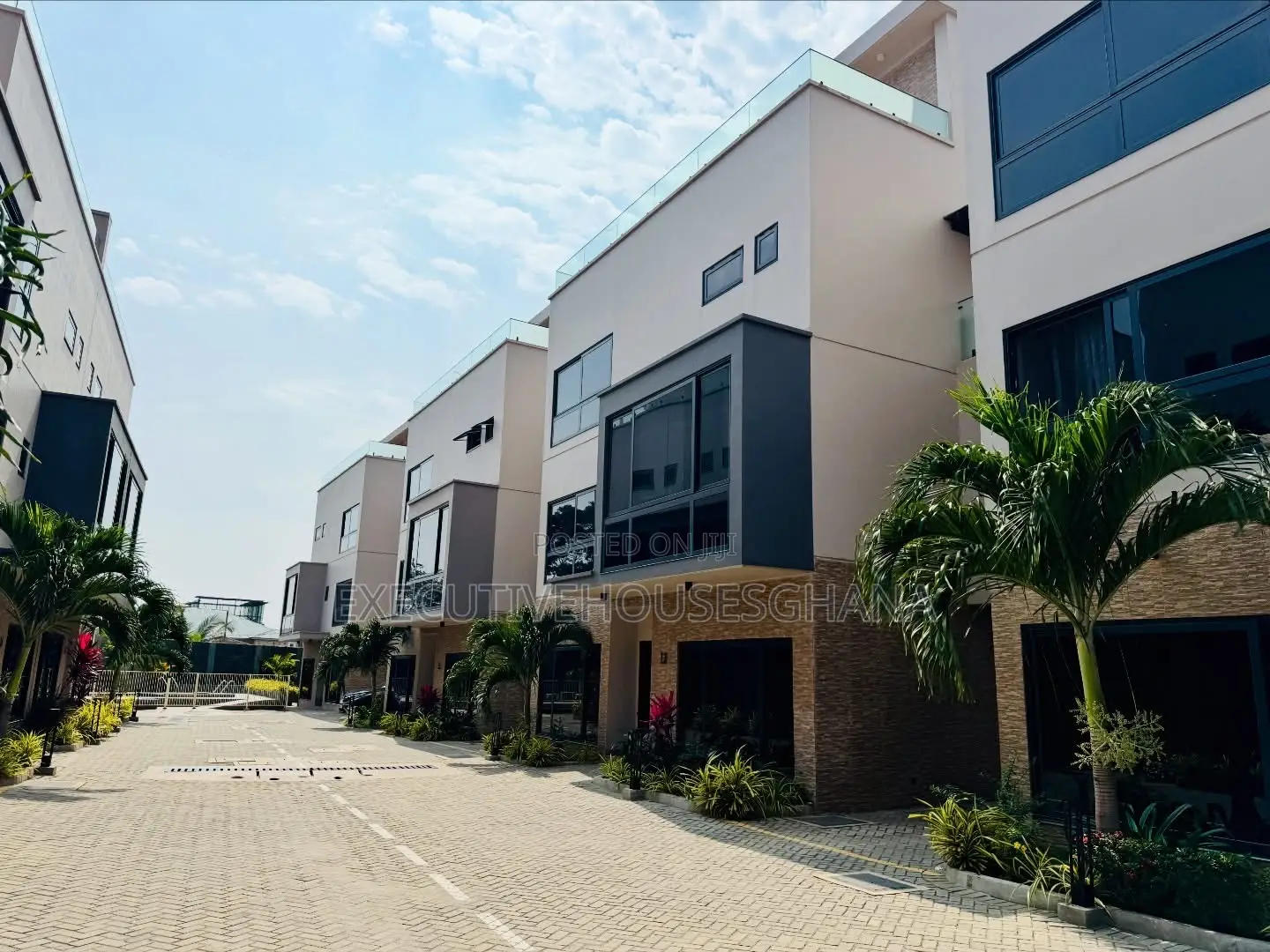 Furnished 3bdrm House in Executivehousesghana, Roman Ridge for rent