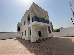 4bdrm House in K Fuseini Estate, Kumasi Metropolitan for sale