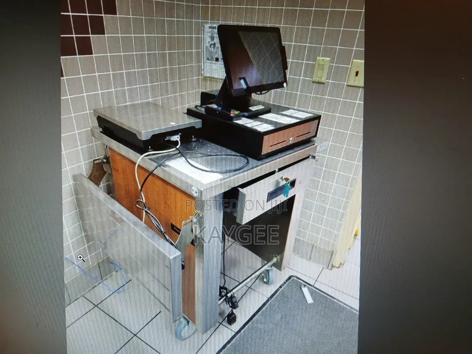 Cash Register (Pos) With Digitalise Scale,Printer and Card Reader