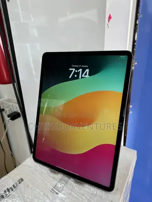 Apple iPad Pro 12.9 (2020) 128 GB Black