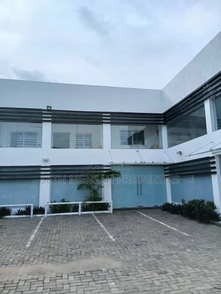 8. Bedroom Office Space for Rent at Dzorwulu