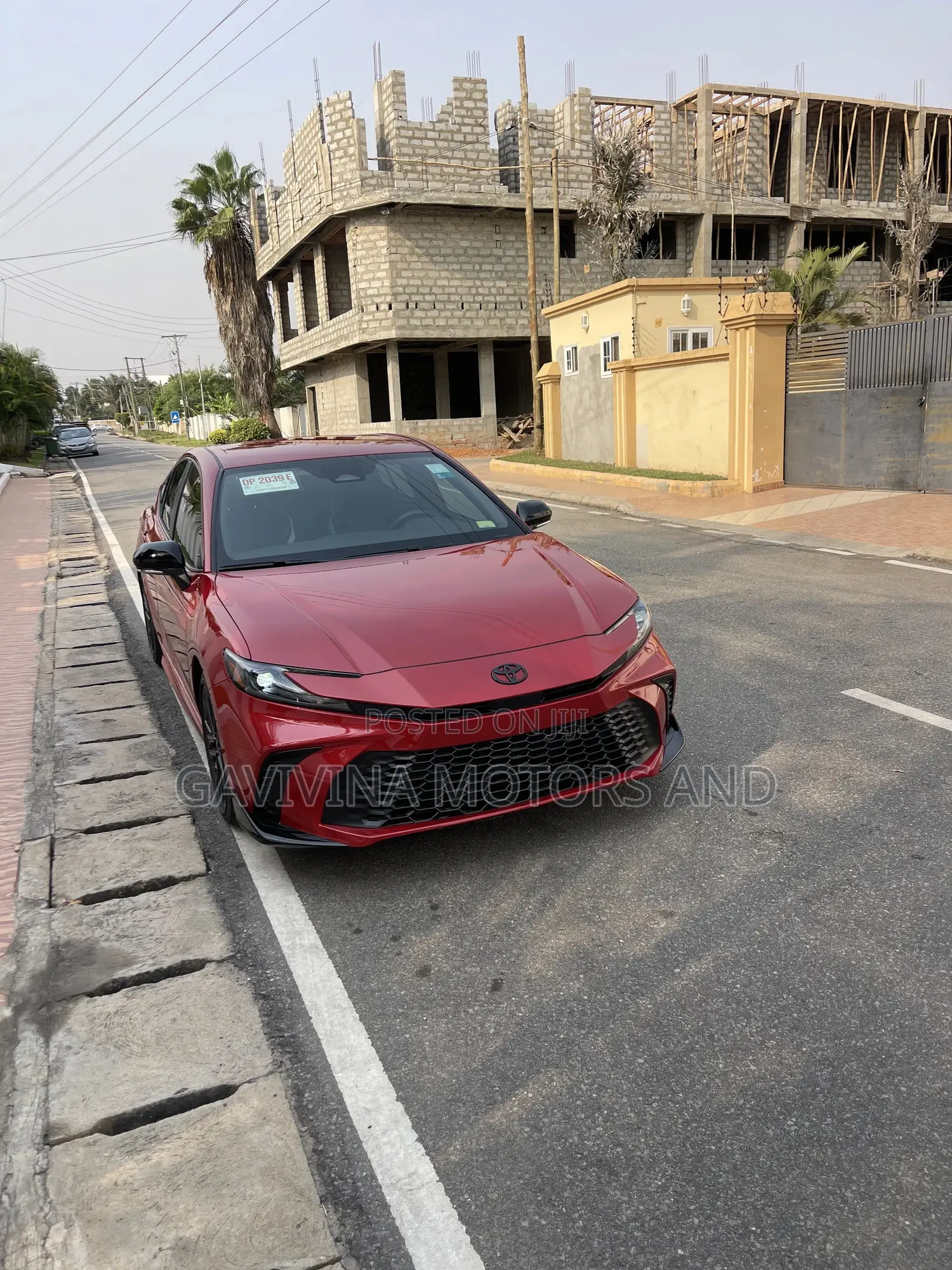 New Toyota Camry XLE 2025 Red