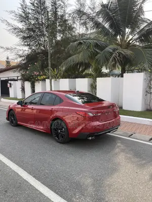 New Toyota Camry XLE 2025 Red