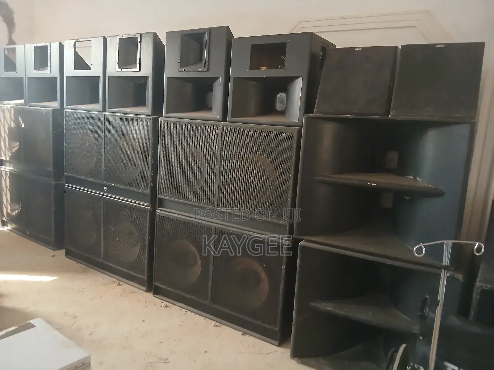 Speakers, Mid, and Tweeters Set (2 Speakers, 1 Mid, and 2 Tweeters)