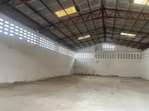 900 SQM Warehouse at North Kaneshie Industrial Area for Rent