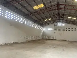 900 SQM Warehouse at North Kaneshie Industrial Area for Rent