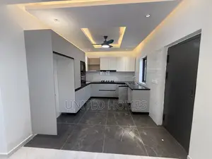 4bdrm House in East Legon for rent