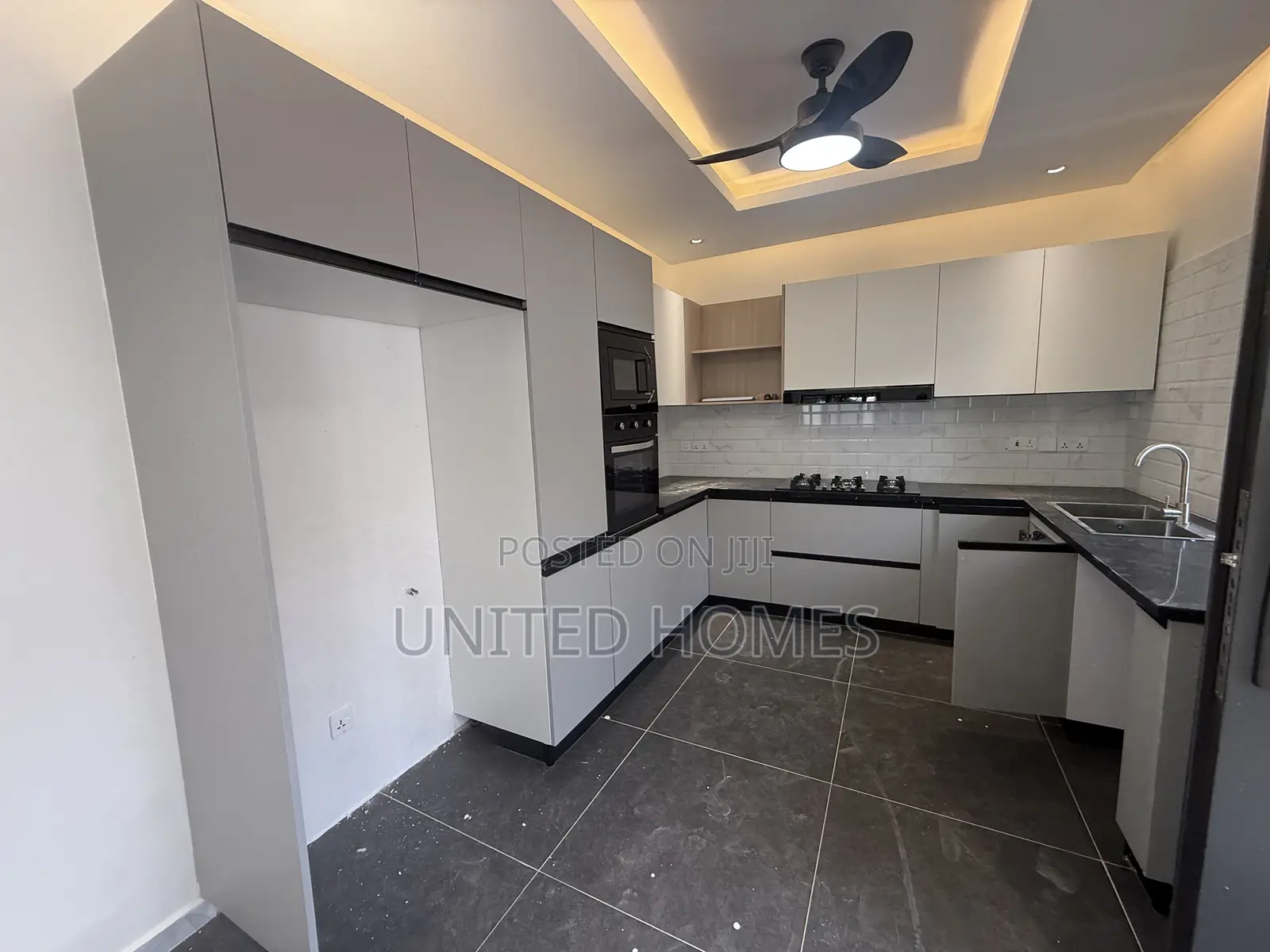 4bdrm House in East Legon for rent